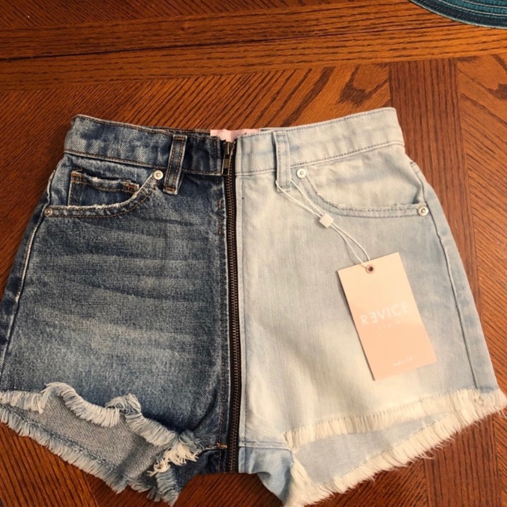 Revice Denim Yin Yang / Tokyo wash denim shorts